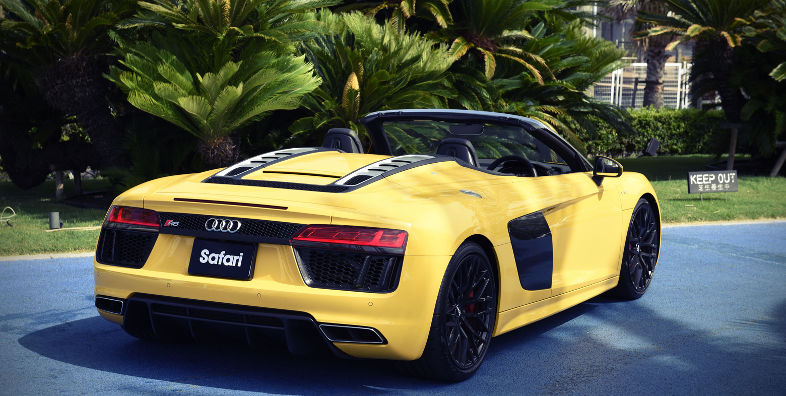 アウディR8　後面　リア